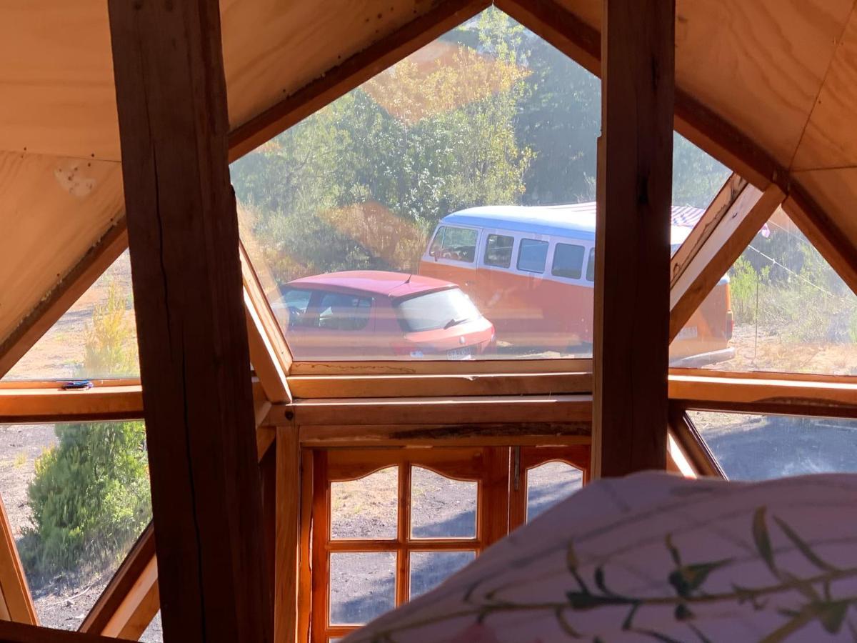 Domo Conguillio Conecta Con Tu Energia Sagrada Junto Al Salto Truful Truful Con Una Vista Majestuosa Que Podras Disfrutar En Una Tinaja Una Experiencia Que Alineara Tu Espiritu Y Tu Energia Interior Vivelo ميليبيويكو المظهر الخارجي الصورة